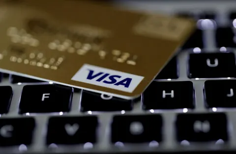 Visa запустила A2A Protect: шахрайство обіцяють зупиняти до списання грошей