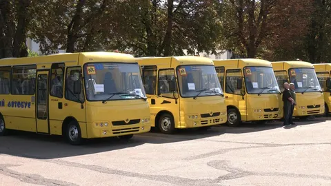 Хмельниччина отримала 9 шкільних автобусів для громад області