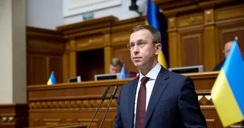 Економія 70 млрд грн: Корецький пояснив, що буде з пенсіями та зарплатами