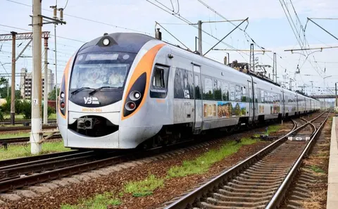 Затримки поїздів на Черкащині: які рейси спізнюються і що робити пасажирам