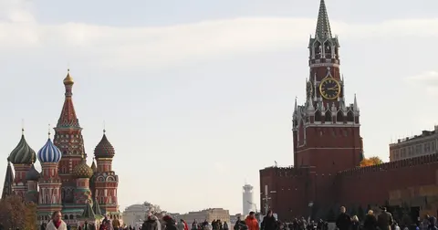 Росія урізала бюджет на 35% через дефіцит готівки у $65 млрд