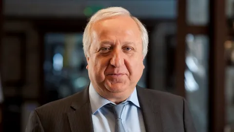 ТСК викликає ексголову Сенс Банку Аджунера: що це означає для банку