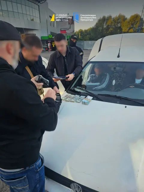 Тернопільських податківців затримали за хабарі: 75 тис. євро з бізнесу