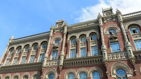 Сенс Банк: 12 перевірок НБУ, таємні протоколи та вимога до уряду оновити наглядову раду