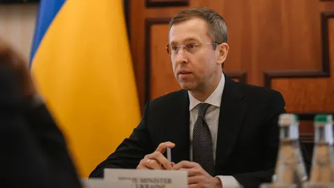 Уряд знайшов 70 млрд грн економії на оборону: що це означає для бюджету