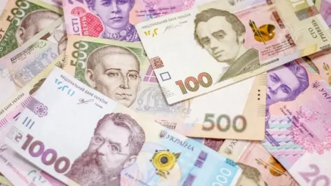 Уряд виділив 5,14 млрд грн на житлові сертифікати для постраждалих родин