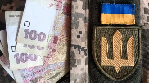Рада може дозволити повне списання кредитів військовим та їхнім родинам