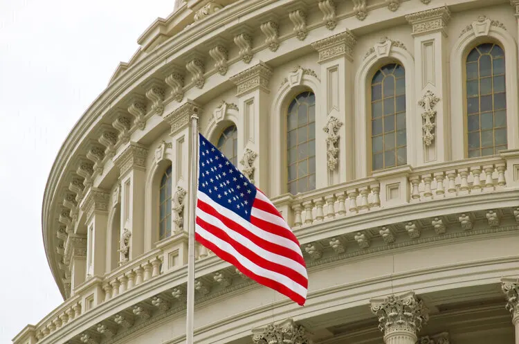 США заблокували активи ВТБ у США: що це змінює для клієнтів банку