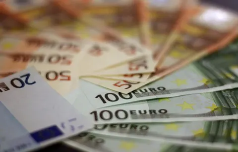 Шість країн ЄС вимагають скоротити бюджет блоку на сотні мільярдів