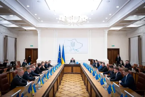 Дефіцит бюджету: уряд передав Раді ще три законопроєкти