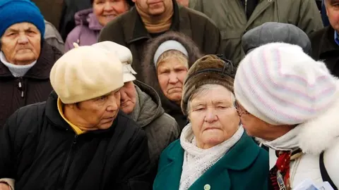 Мінфін попереджає: без законопроєктів можливі затримки соцвиплат і девальвація гривні