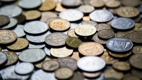 НБУ випустив пам’ятну монету до 35-річчя господарської юстиції: ціна — 201 гривня