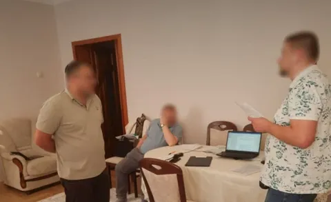 НАБУ викрило податківців Тернопільщини на хабарях: 75 тис. євро і відкат 11,5% за ПДВ