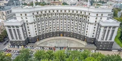 Бюджет-2027: середня зарплата в Україні сягне 34,4 тис. гривень