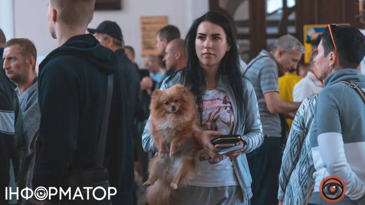 Укрпошта передає дані про післяплату податковій: що це означає для ФОП