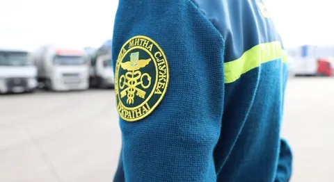 Митні надходження в серпні зросли на 21,4% попри зниження імпорту