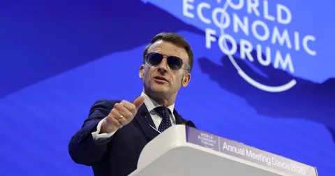 Франція хоче зробити тимчасовими винятки для закупівель України поза ЄС